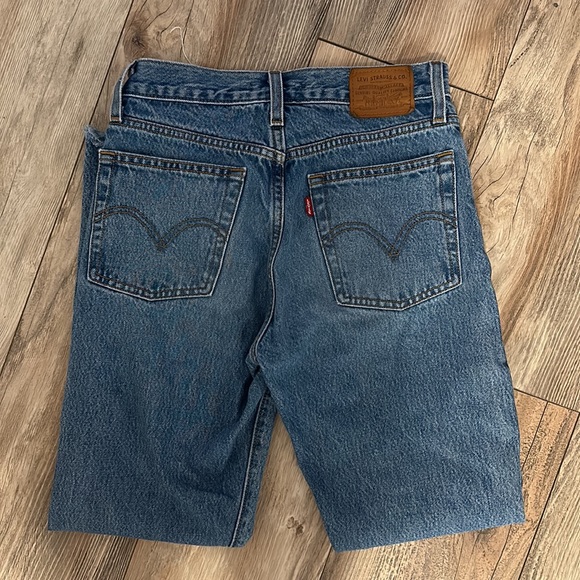 Levi’s Wedgie Jeans - Picture 4 of 4